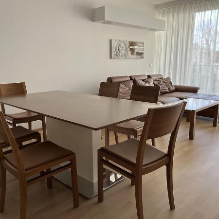 Luxusappartement Mit Garage Im Zentrum Wiener Neustadt Luaran gambar