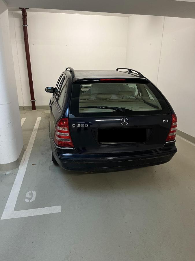 Luxusappartement Mit Garage Im Zentrum Wiener Neustadt Luaran gambar