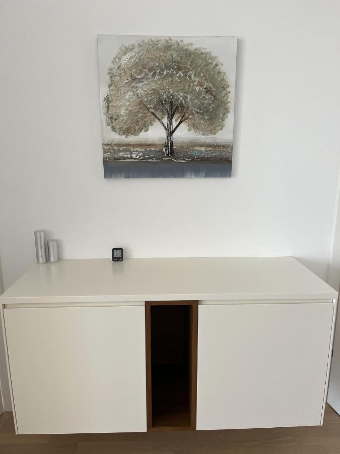 Luxusappartement Mit Garage Im Zentrum Wiener Neustadt Luaran gambar